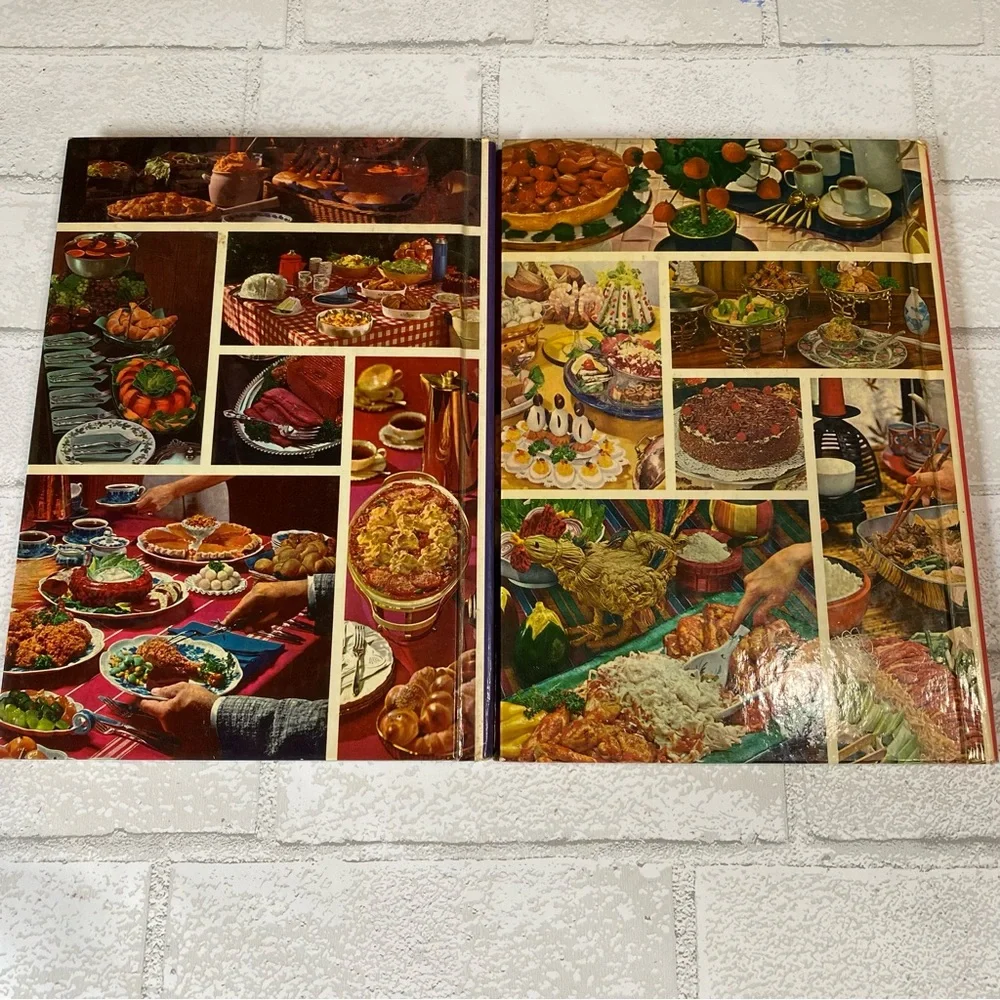 Vintage Better Homes and Gardens‎ Books/Cookbooks